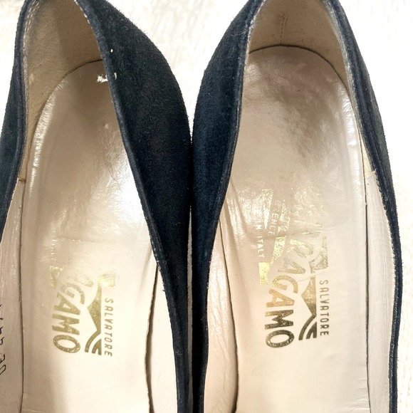 Salvatore Ferragamo Pump Heels 2.5 inch Size 7 - Picture 6 of 8